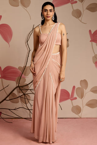 Pink heather under bloom concept saree