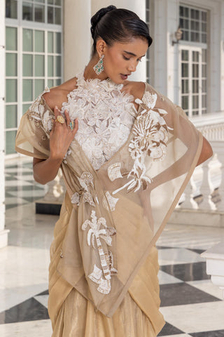 Lehenga set for Indian Wedding – Evelisse Peach by House of Armuse