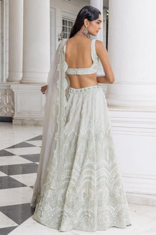 Embroidered lehenga set for Indian Wedding – Averis White by House of Armuse