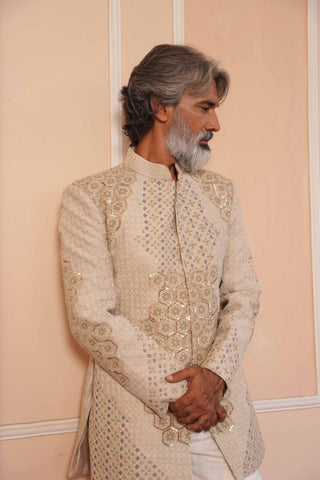 Beige dil se vaq zardosi jodhpuri