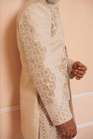 Beige dil se vaq zardosi jodhpuri
