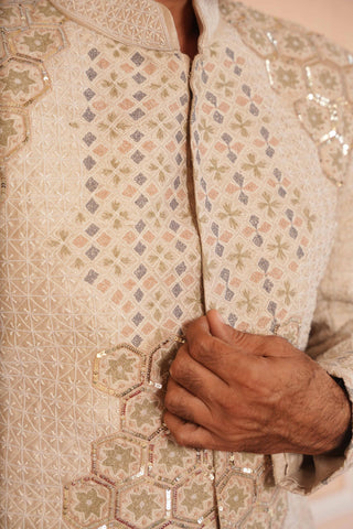 Beige dil se vaq zardosi jodhpuri