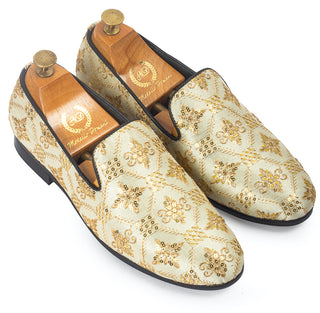 Beige zafrani slipons
