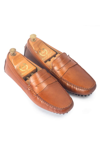 Brown gommino leather penny loafers