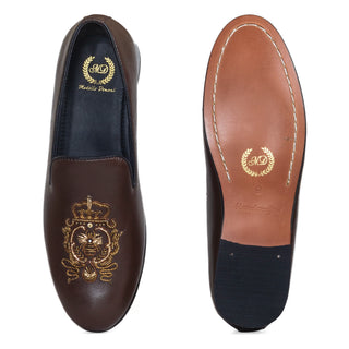 Brown royal bee slip-ons