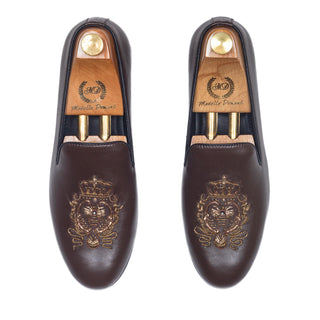 Brown royal bee slip-ons