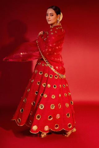 Red inara naach anarkali set