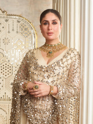 Gold sheesh poshida sunehra anarkali