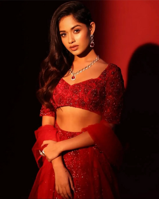 Kresta red lehenga set
