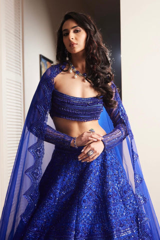 Blue sapphire blue murielle