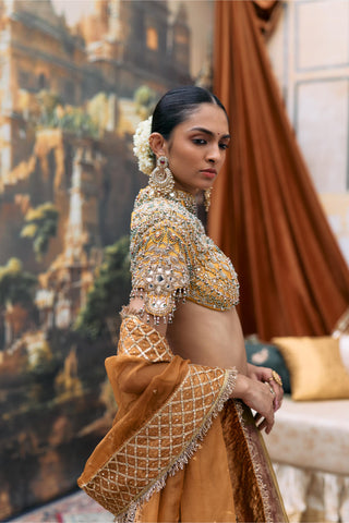 Lehenga with Corset Indian Wedding – Gold Pravarnika Ensemble by Itrh
