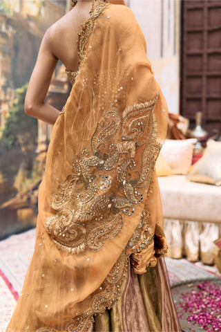 Lehenga with Corset Indian Wedding – Gold Pravarnika Ensemble by Itrh