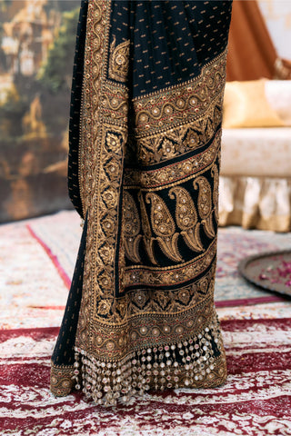 Saree Set For Wedding Ceremony – Black Jadau Chandini by Itrh