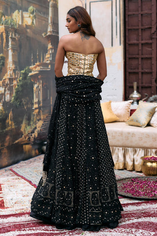 Lehenga set Indian Wedding – Black Couture Rohini by Itrh