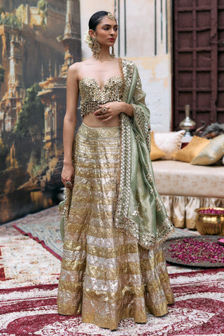 Lehenga set Indian Wedding – Gold Couture Kiran Sona Chandi by Itrh
