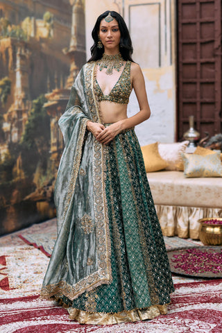 Lehenga set Indian Wedding – Green Vaidurya by Itrh