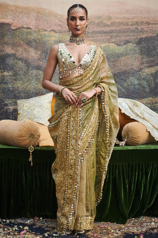 Green gaja naach rachna saree