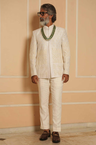 Beige dil se saj zardosi jodhpuri