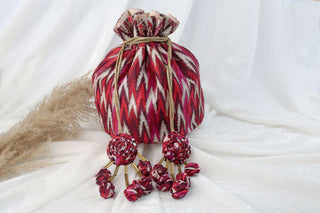 Red classic ikkat print potli