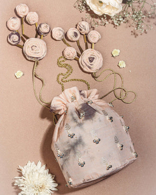 Beige shibori potli with zari