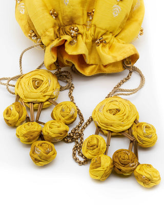 Mustard yellow shibori potli with zari