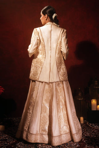 Blazer lehenga set for Indian Wedding – Ivory Brocade Threads by Archana Kochhar