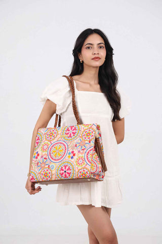 Multicolor lily embroidered terra tote bag