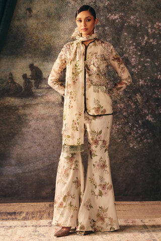 Kurta Jacket set Indian Wedding – Ivory Ida Kurta by Mani Bhatia