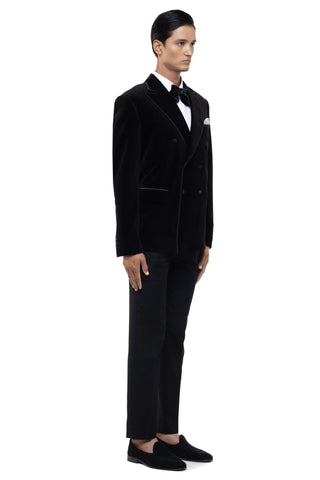 Black peak lapel double breasted tuxedo set