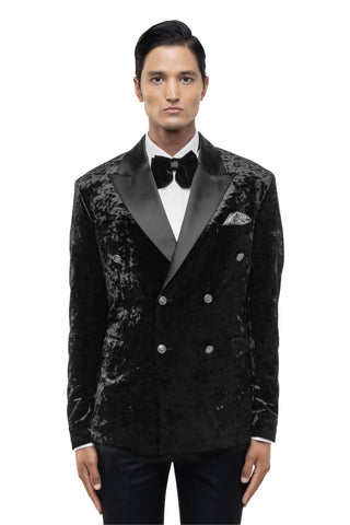 Black metallic buttons peak lapel tuxedo set