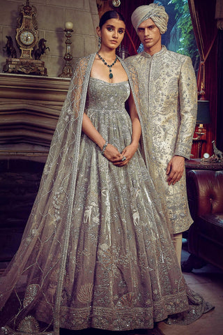 Green wild masai lost in time gown