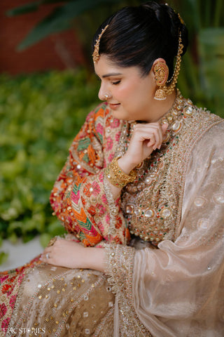 Lehenga Set Indian Wedding - Gold swarnali bridal by Itrh