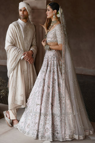 Offwhite silver needle ekru kurta set