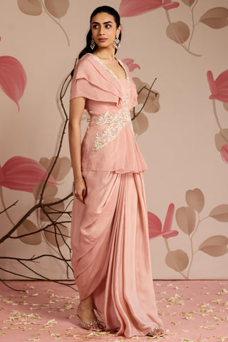 Pink amaryllis under bloom peplum top set