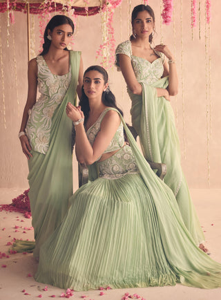 Green azalea under bloom peplum top set