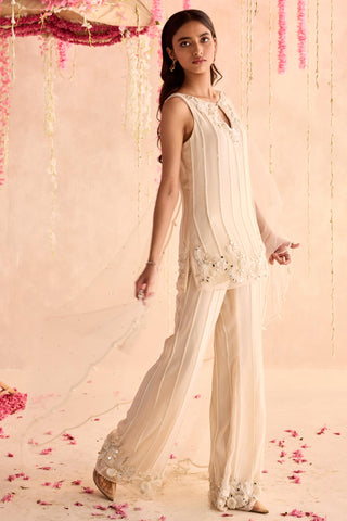 Ivory calendula under bloom kurta set