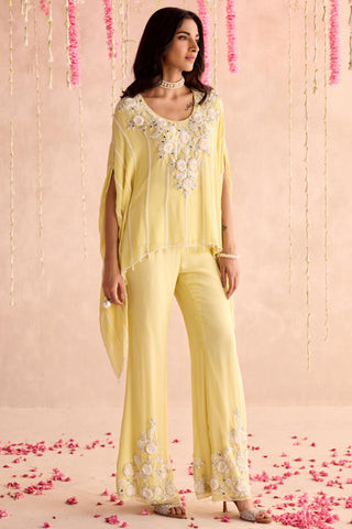 Yellow fleur under bloom kaftan set