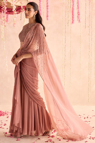 Pink nargis under bloom concept saree