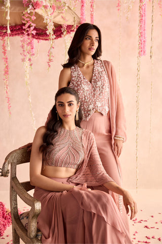 Pink nargis under bloom concept saree