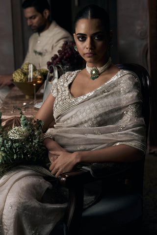 Saree Indian Wedding - Tarnished Dandelion by Matsya