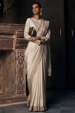 Saree Indian Wedding - White Royal Montmartre by Matsya