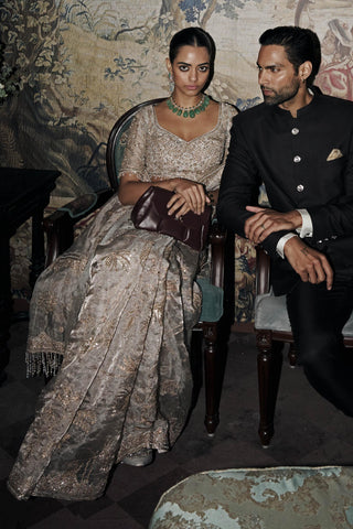 Saree Indian Wedding - Gray Silent Waterlillies by Matsya