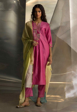Bloom pink kurta set