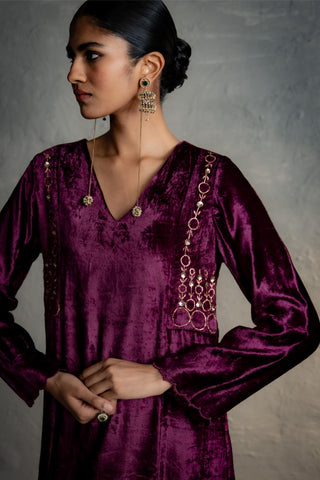 Kurta Set for Indian Wedding - Elegant Pink Maaya Kurta Set by Charkhee