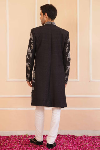 Black dil se sajj zardosi achakan