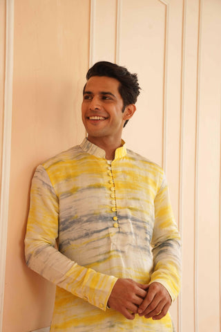 Ivory dil se vivaan tie-dye kurta