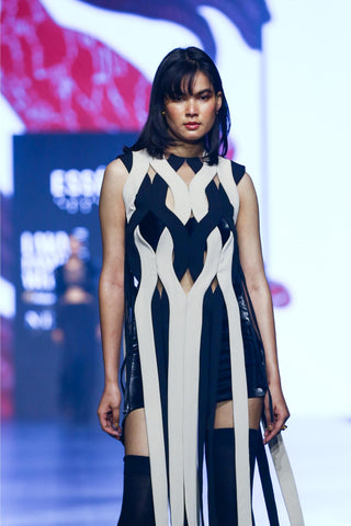 Vest Contemporary Wear - Multicolor monochrome knit panelled by Essé