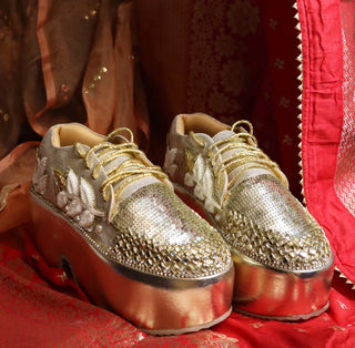 Gold madhumalti gulzaar luxe sneakers