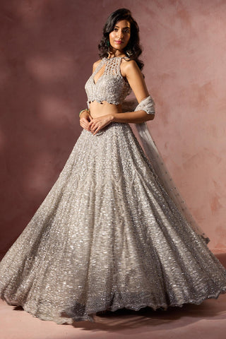 Net lehenga set for Indian Wedding – Silver Grey Navyaa by Nitika Gujral