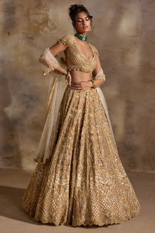 Cutwork lehenga set for Indian Wedding – Gold Navyaa by Nitika Gujral